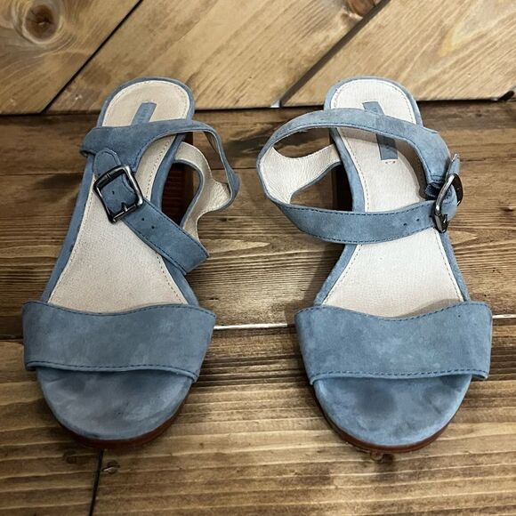 The Frye Company 🌻 Blake Sandals 8M blue suede stacked wood heel - Picture 3 of 6